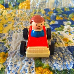 Fisher Price Cars (2) with Little People. (7)